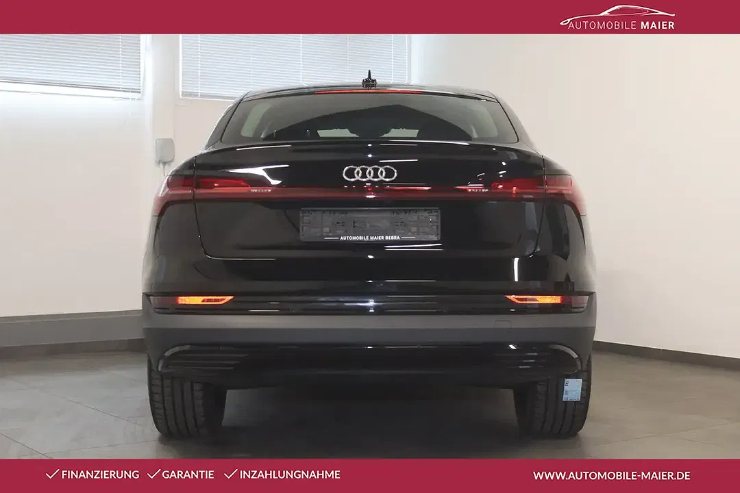Audi e-tron - Thumbnail 5