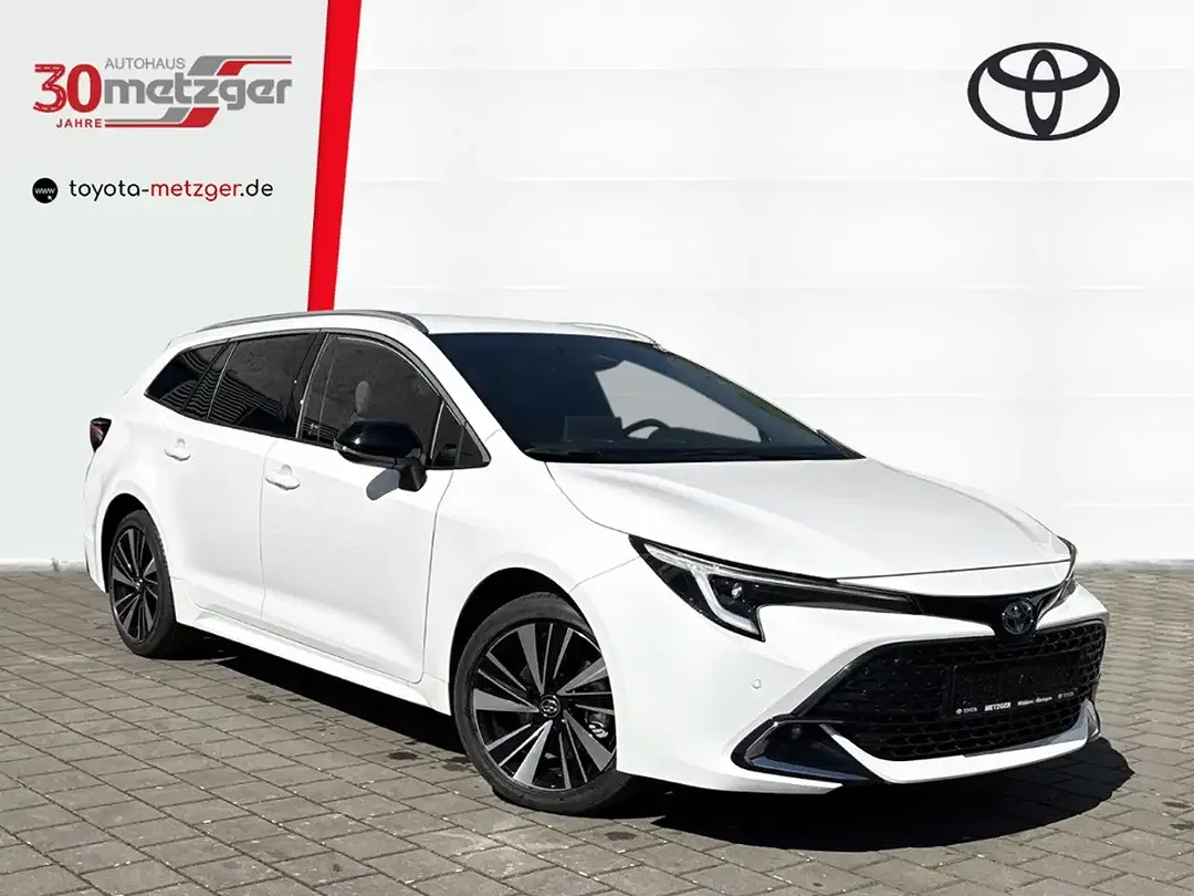 Toyota Corolla - Thumbnail 1