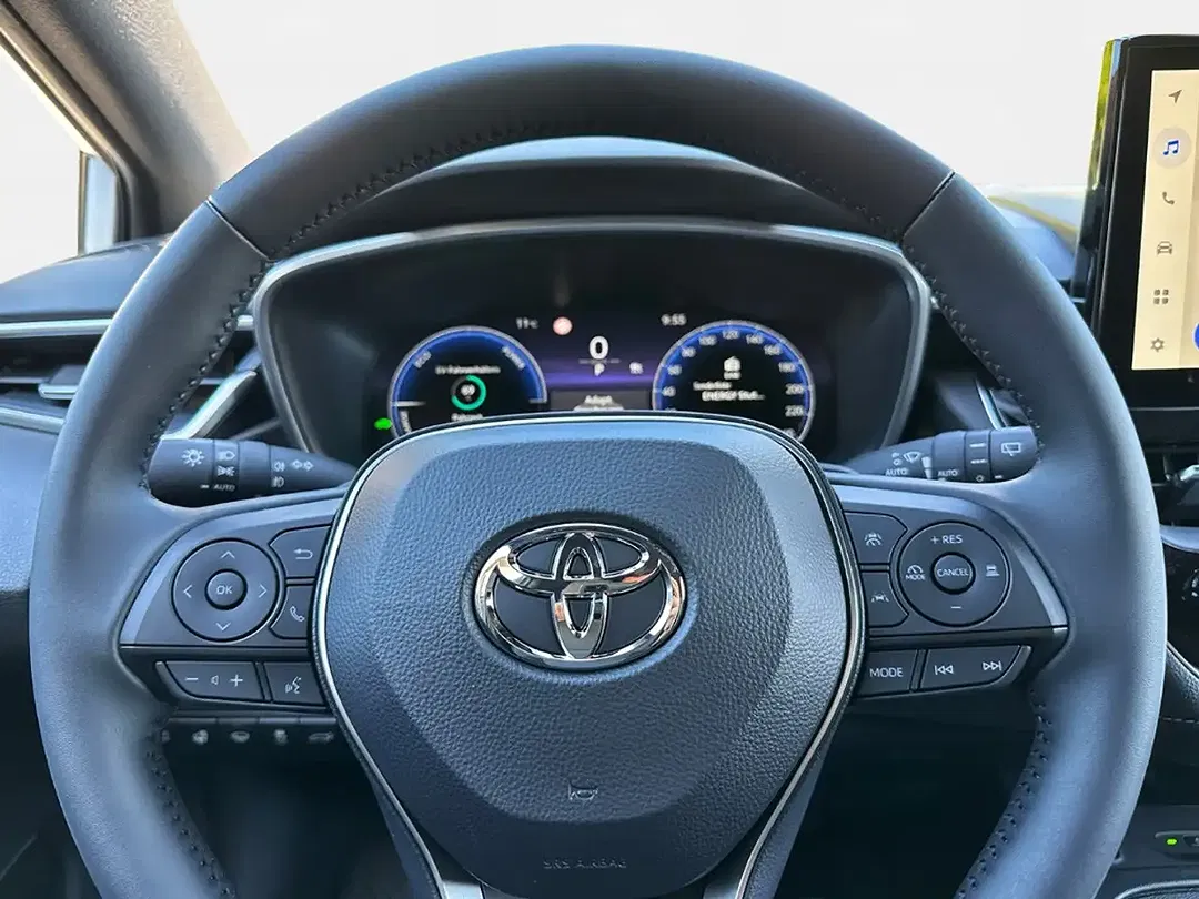 Toyota Corolla - Thumbnail 12