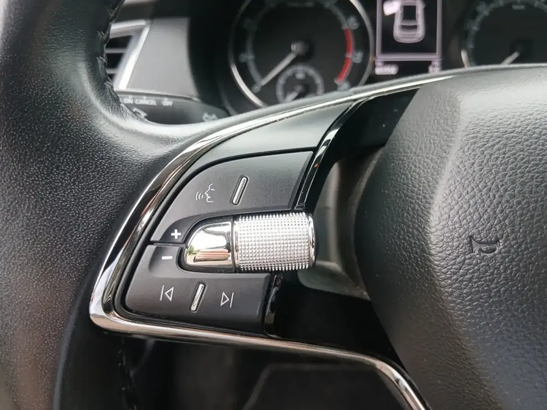 Skoda Fabia - Thumbnail 12