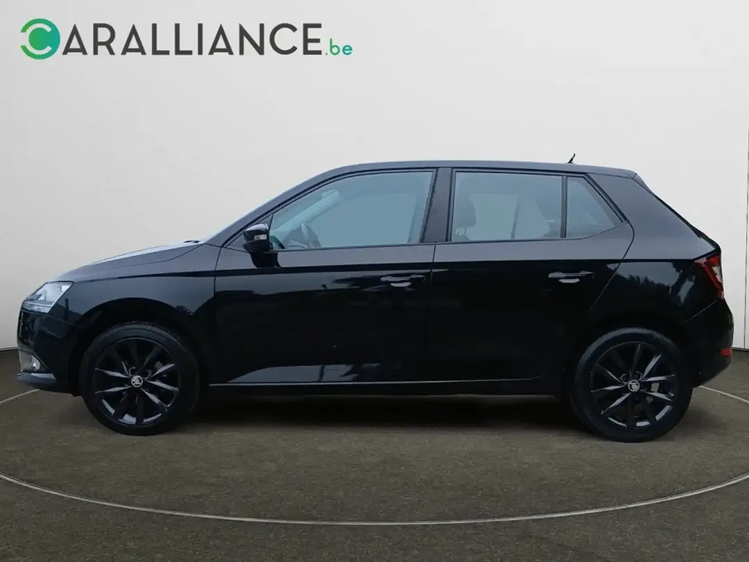 Skoda Fabia - Thumbnail 2
