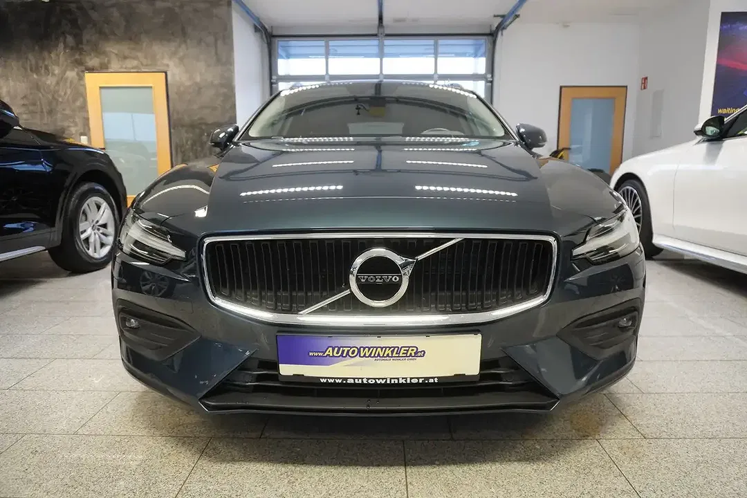 Volvo V60 - Thumbnail 2