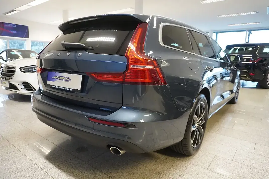 Volvo V60 - Thumbnail 5