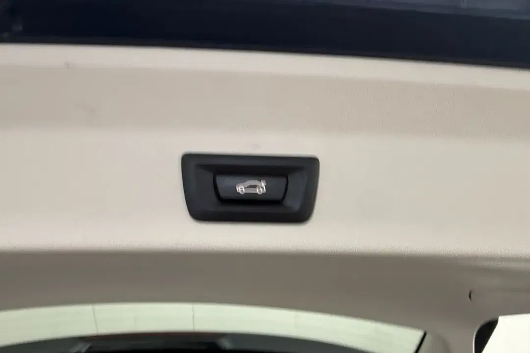BMW X3 - Thumbnail 13