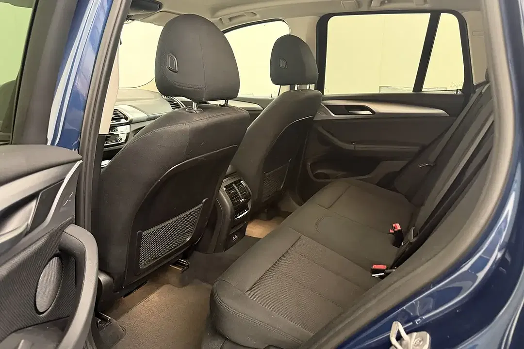 BMW X3 - Thumbnail 19