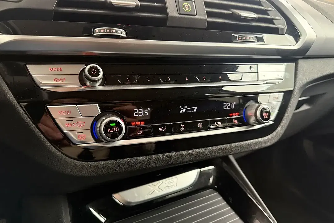 BMW X3 - Thumbnail 23