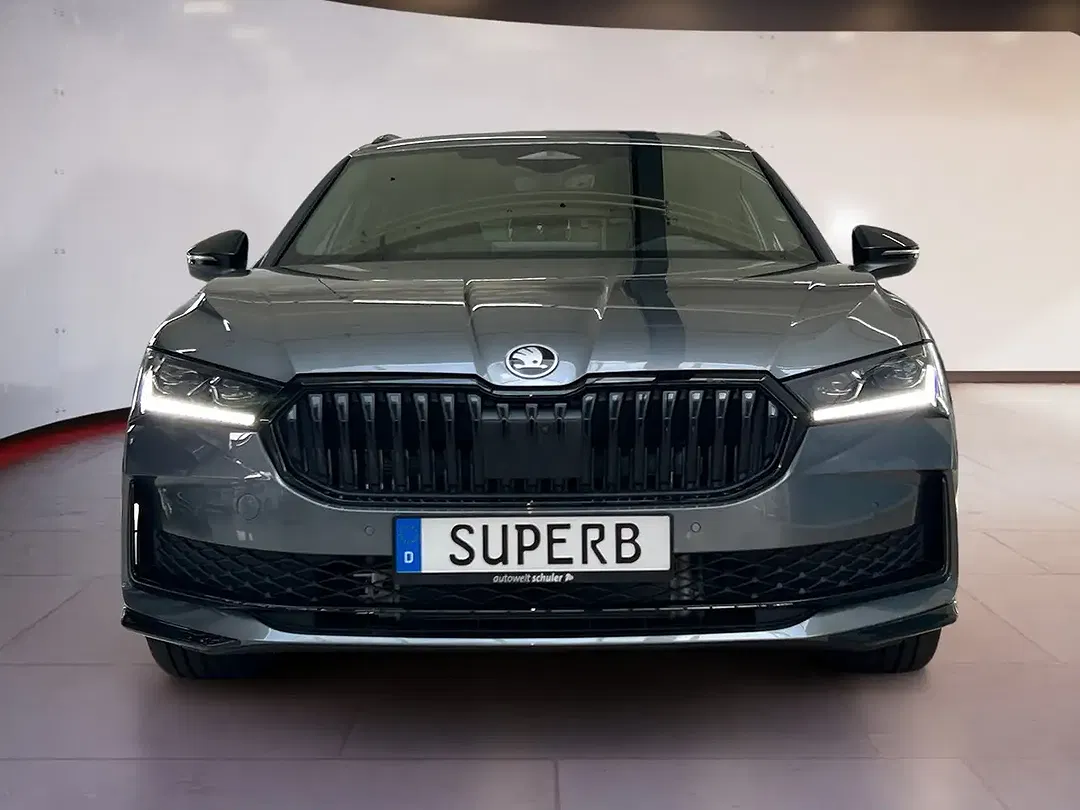 Skoda Superb - Thumbnail 5