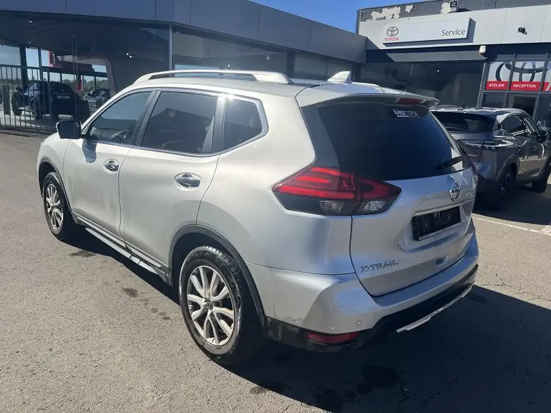 Nissan X-Trail - Thumbnail 3