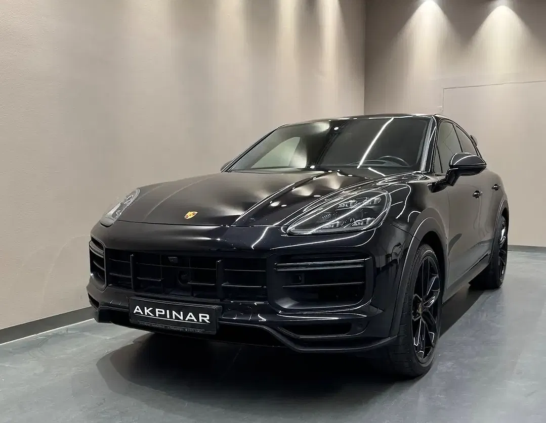 Porsche Cayenne - Thumbnail 2