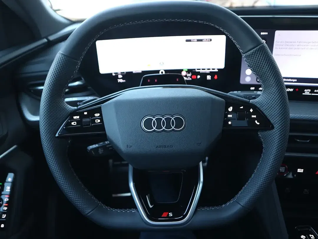 Audi SQ5 - Thumbnail 11