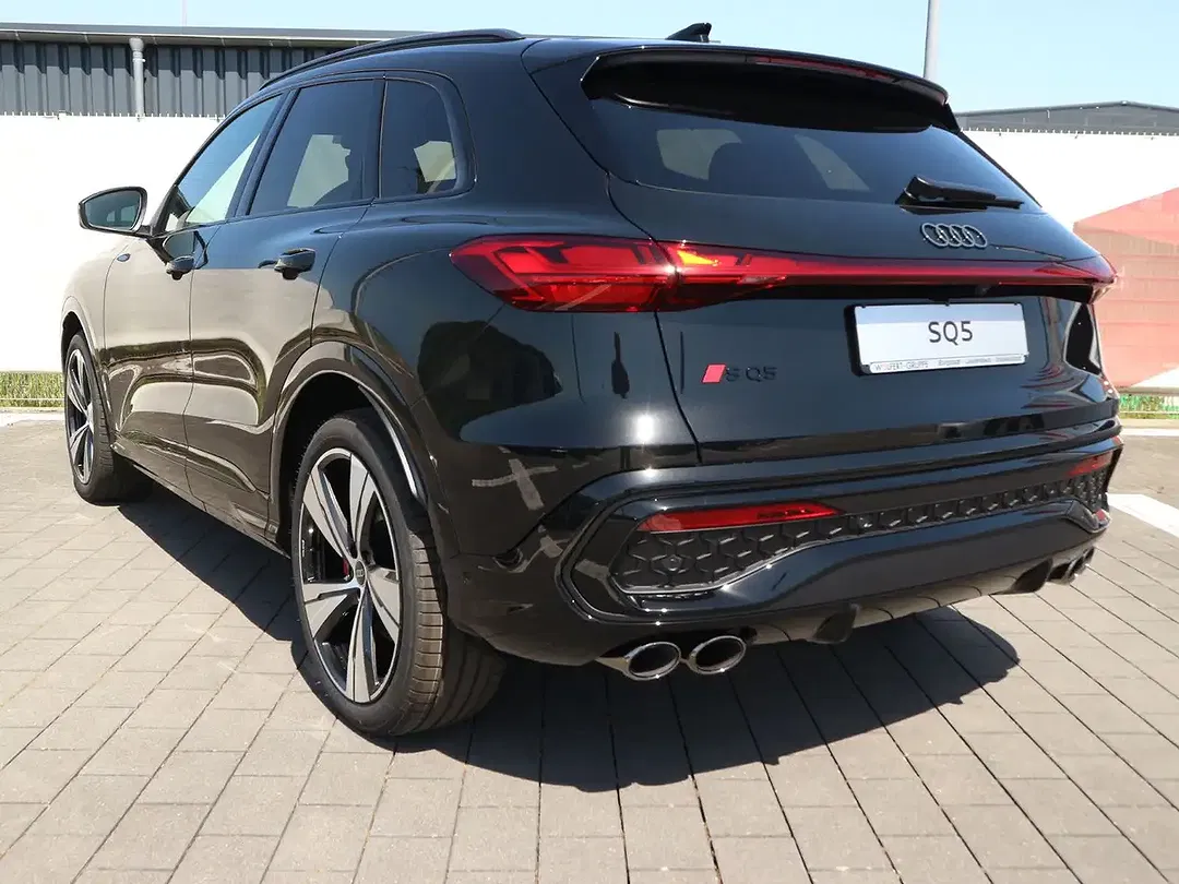 Audi SQ5 - Thumbnail 4