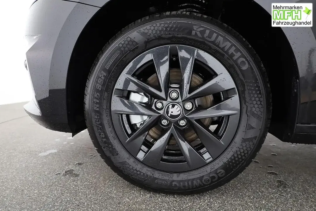 Skoda Fabia - Thumbnail 12