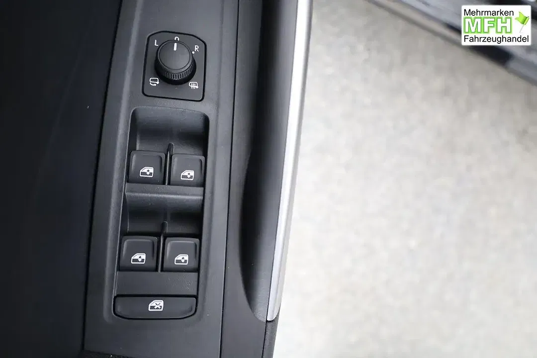 Skoda Fabia - Thumbnail 8