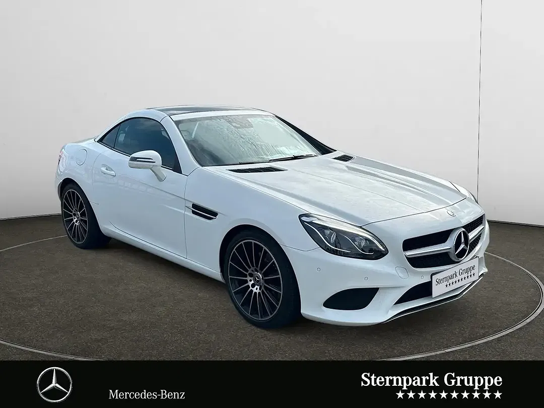 Mercedes-Benz SLC 300 - Thumbnail 7