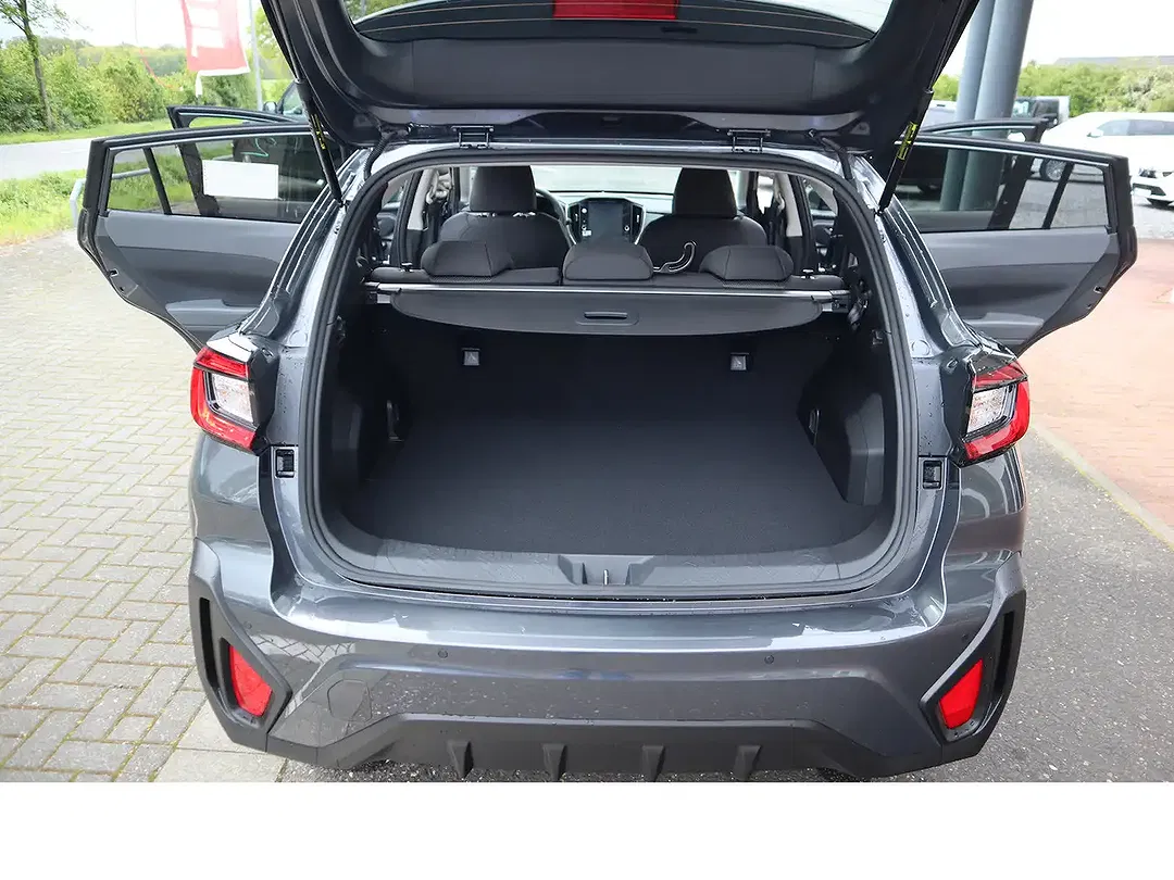 Subaru Crosstrek - Thumbnail 13