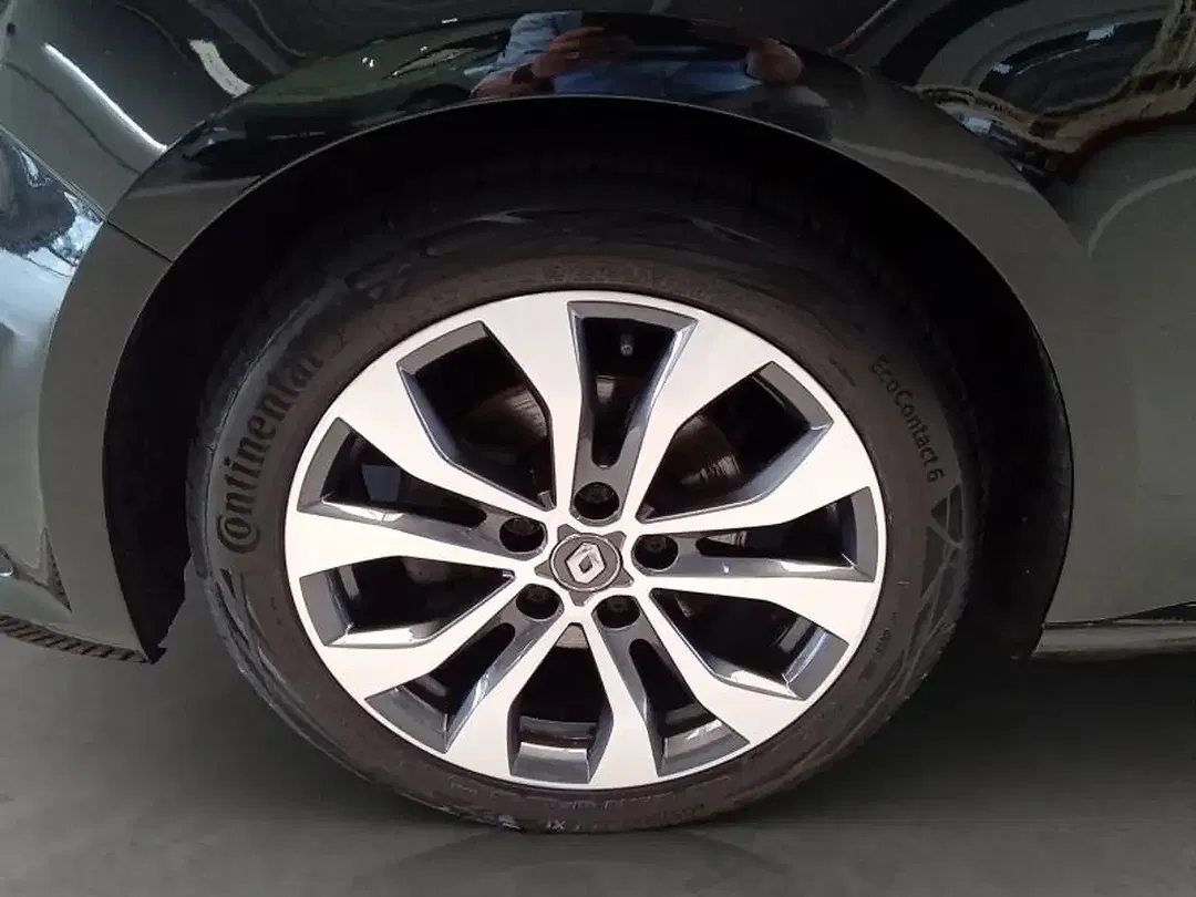 Renault Megane - Thumbnail 9
