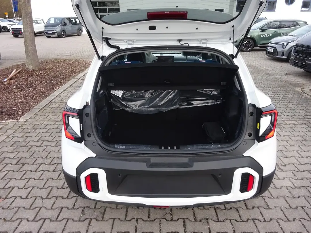 Kia Stonic - Thumbnail 8