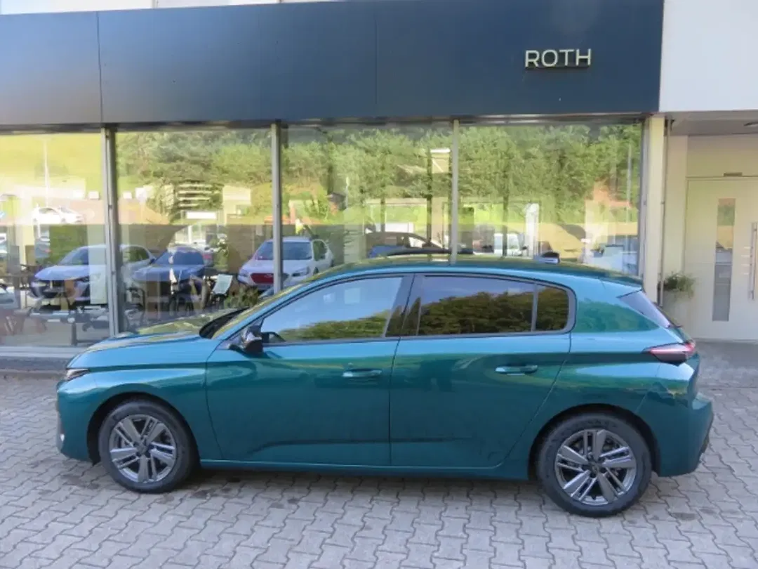Peugeot 308 - Thumbnail 4