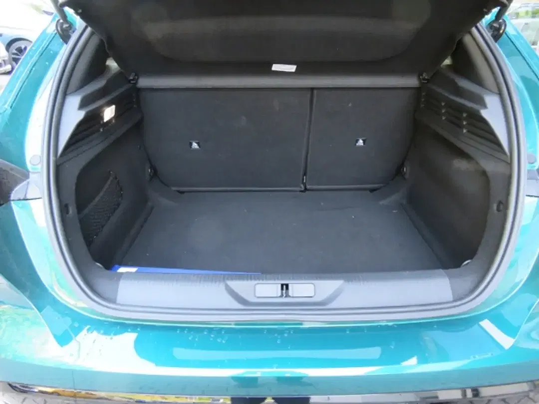 Peugeot 308 - Thumbnail 7