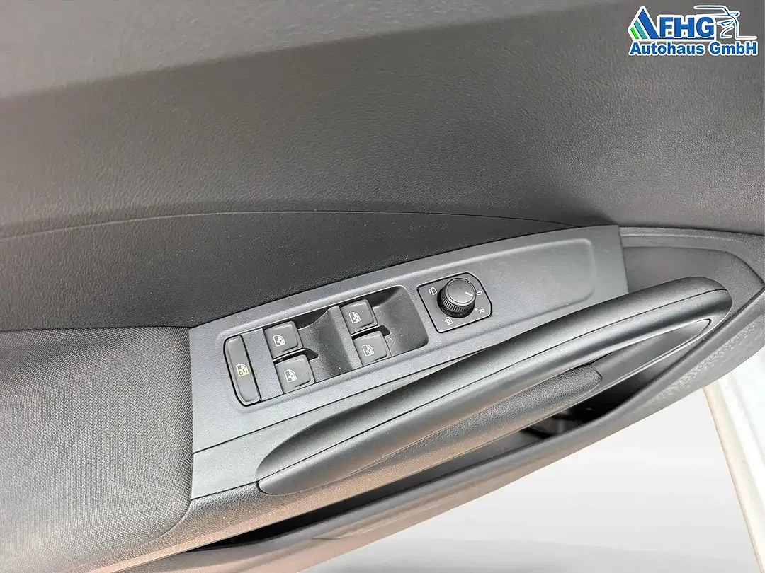 Skoda Fabia - Thumbnail 11