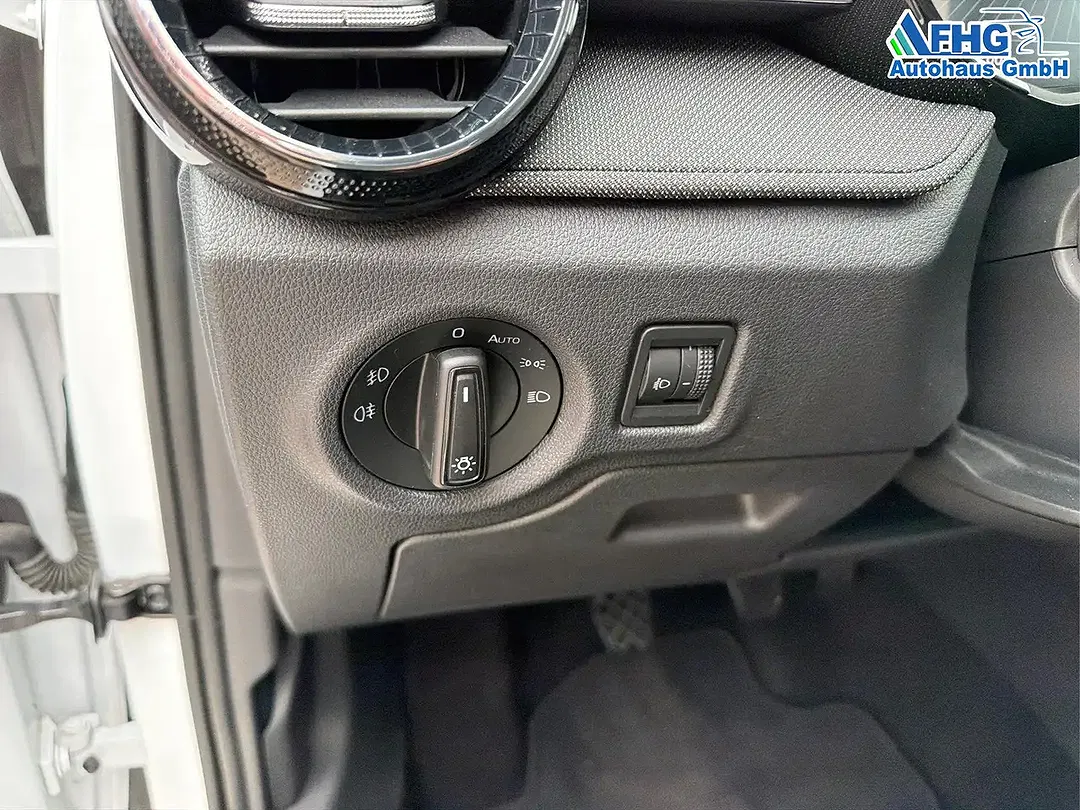 Skoda Fabia - Thumbnail 13