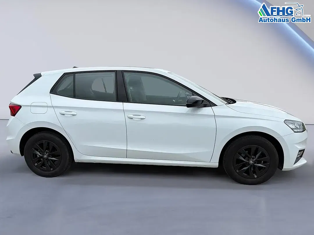 Skoda Fabia - Thumbnail 3