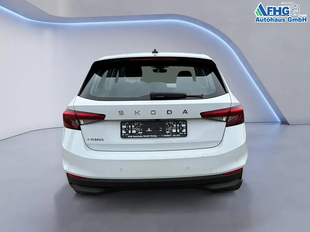 Skoda Fabia - Thumbnail 5
