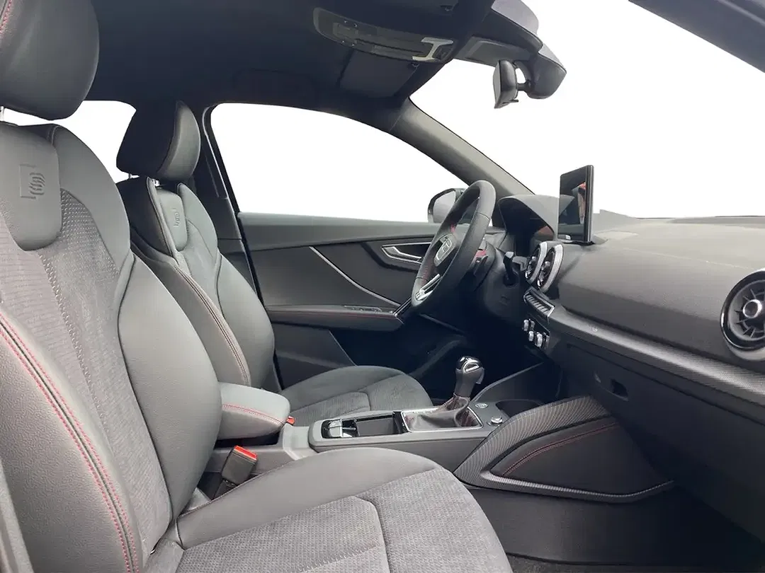 Audi Q2 - Thumbnail 9