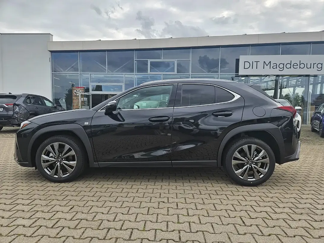 Lexus UX 300h - Thumbnail 7