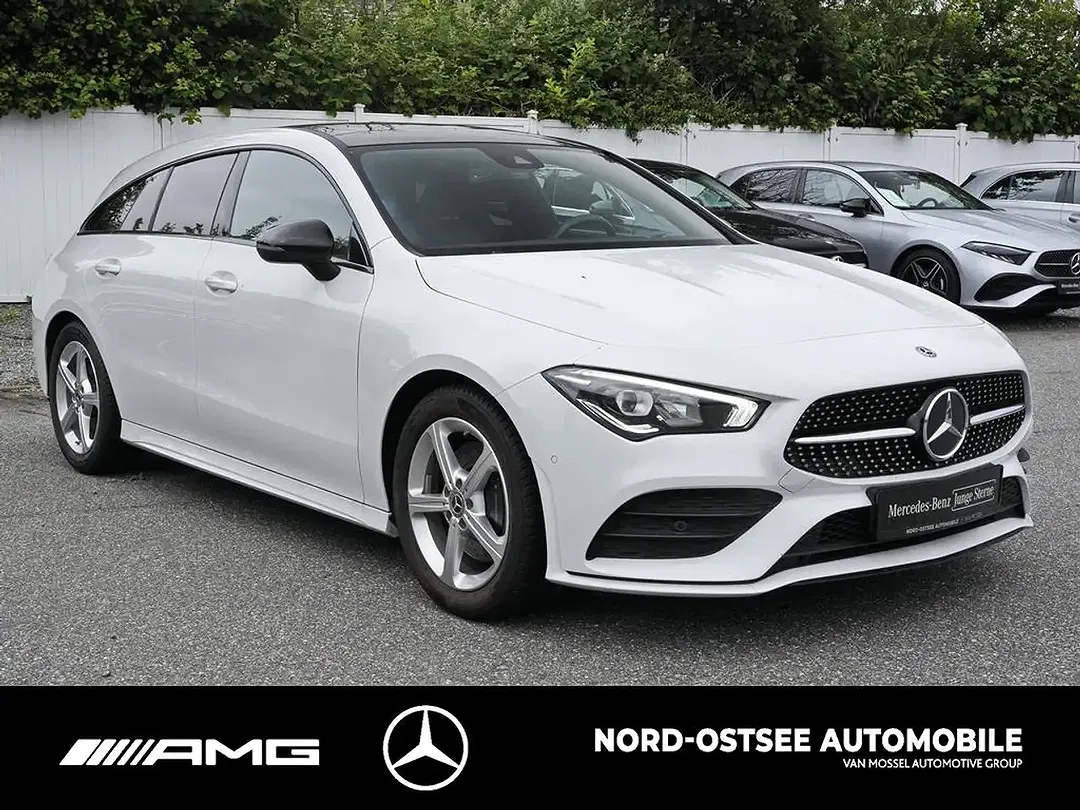 Mercedes-Benz CLA 200 - Thumbnail 3