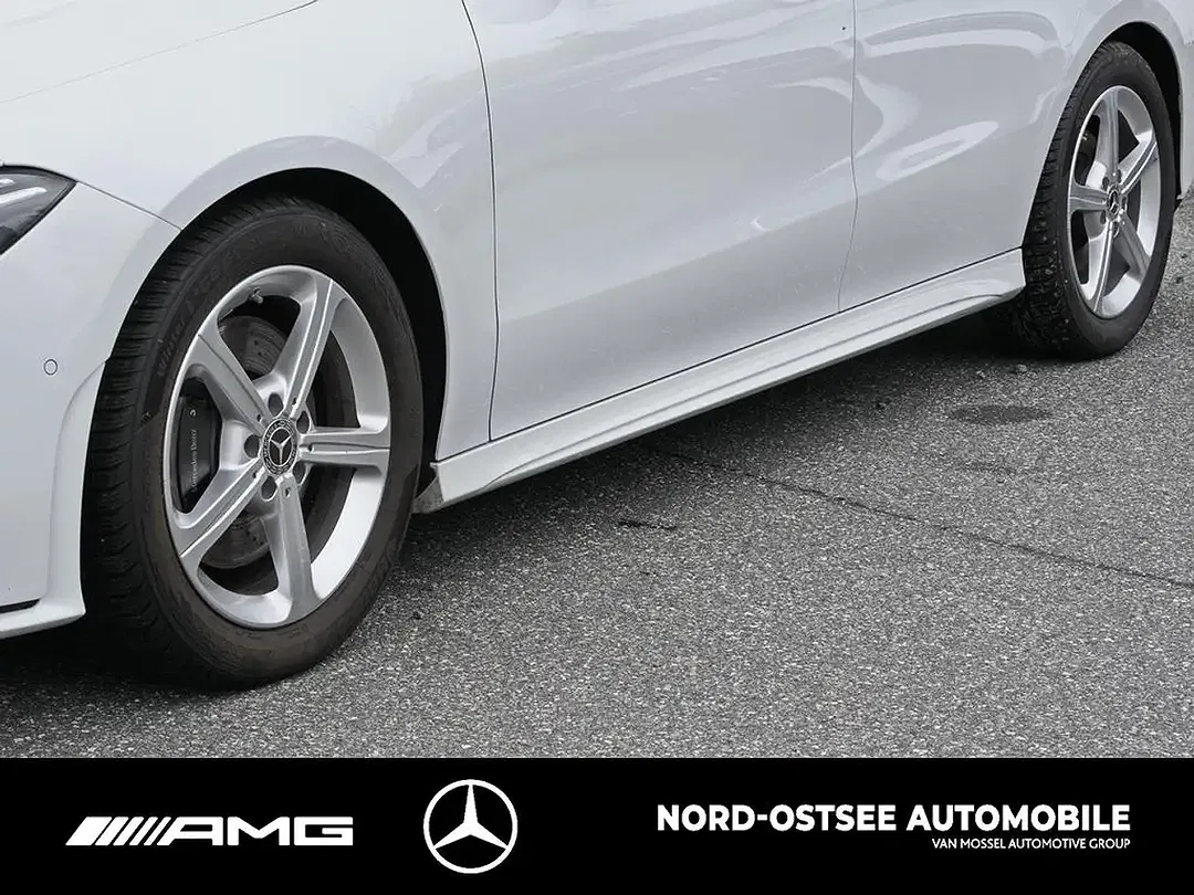 Mercedes-Benz CLA 200 - Thumbnail 5