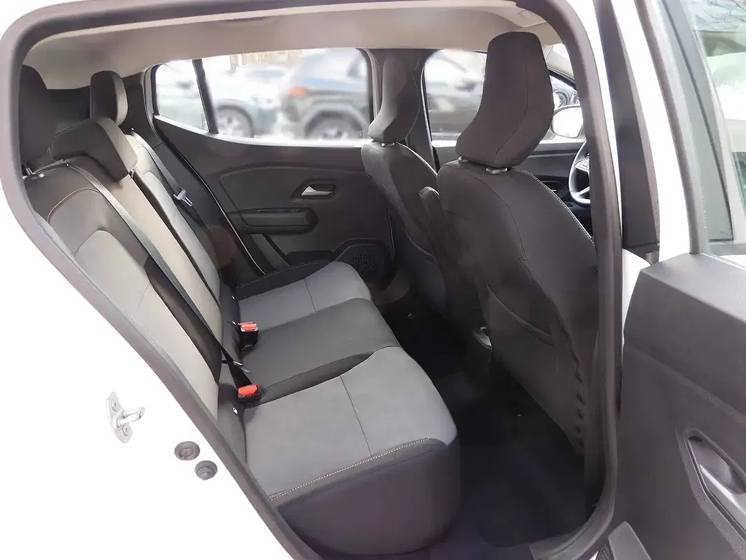 Dacia Sandero - Thumbnail 12