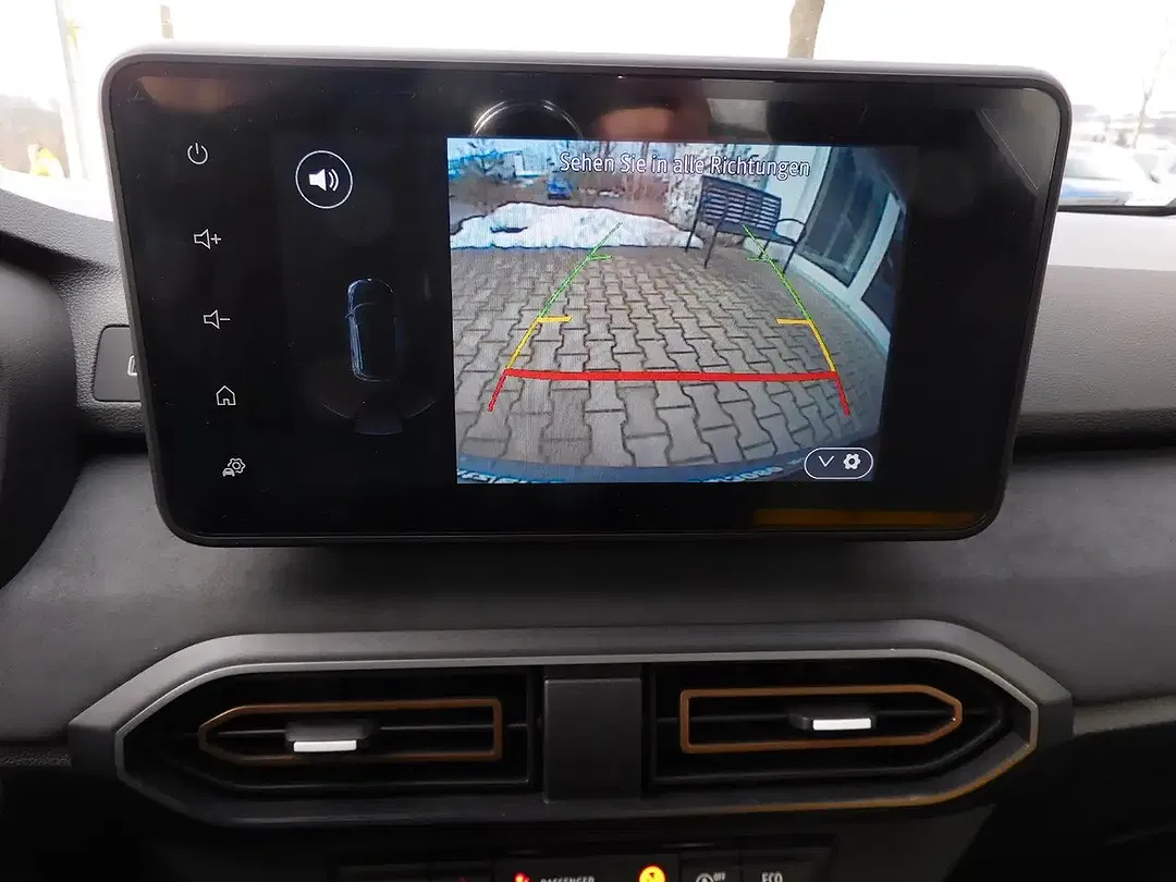 Dacia Sandero - Thumbnail 16