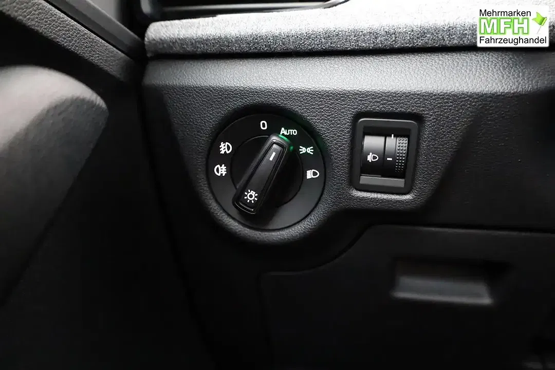 Skoda Kamiq - Thumbnail 8