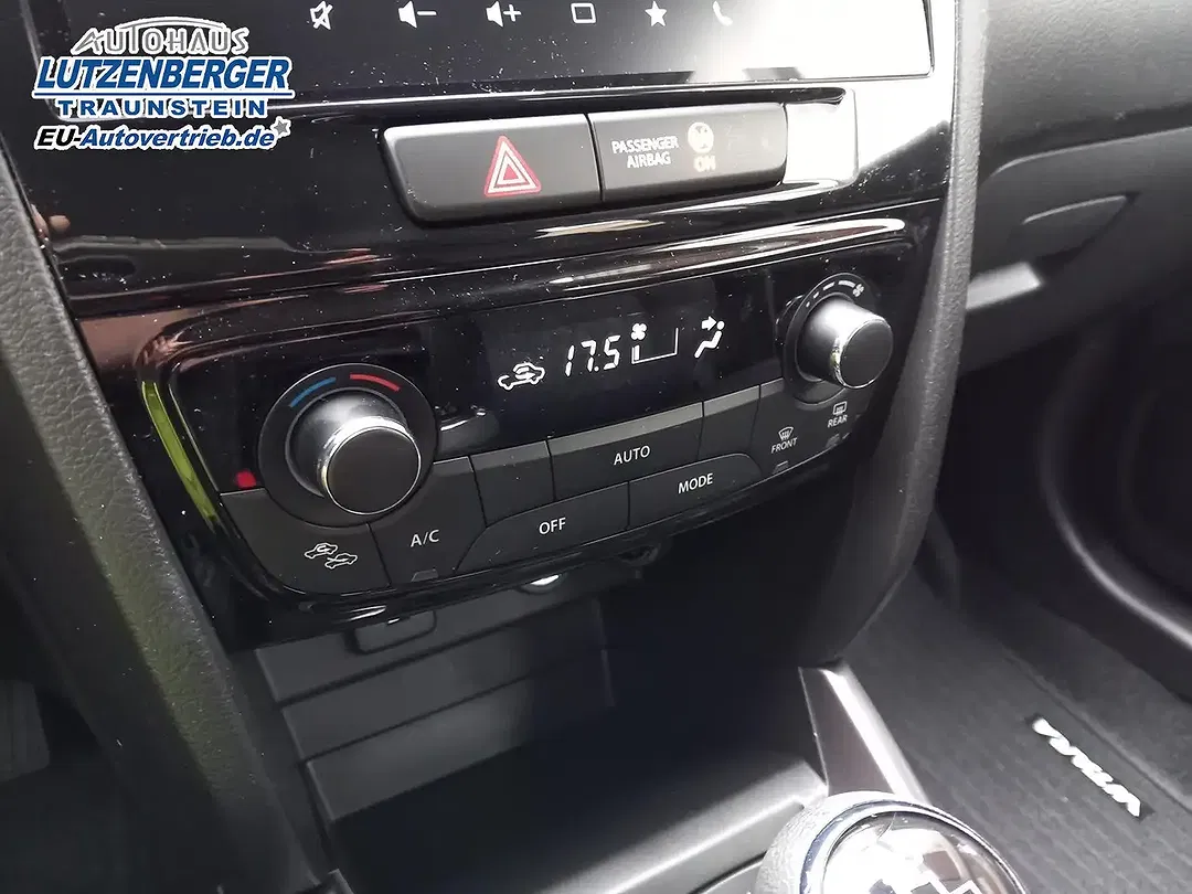 Suzuki Vitara - Thumbnail 8