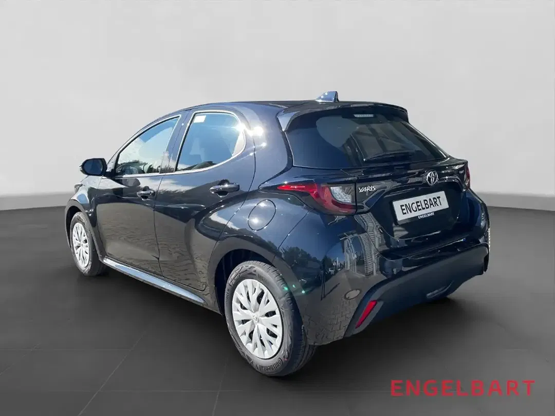 Toyota Yaris - Thumbnail 2