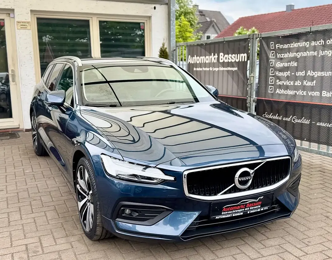 Volvo V60 - Thumbnail 5