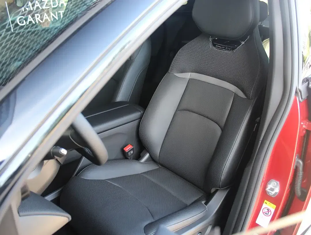 Mazda CX-6e - Thumbnail 9