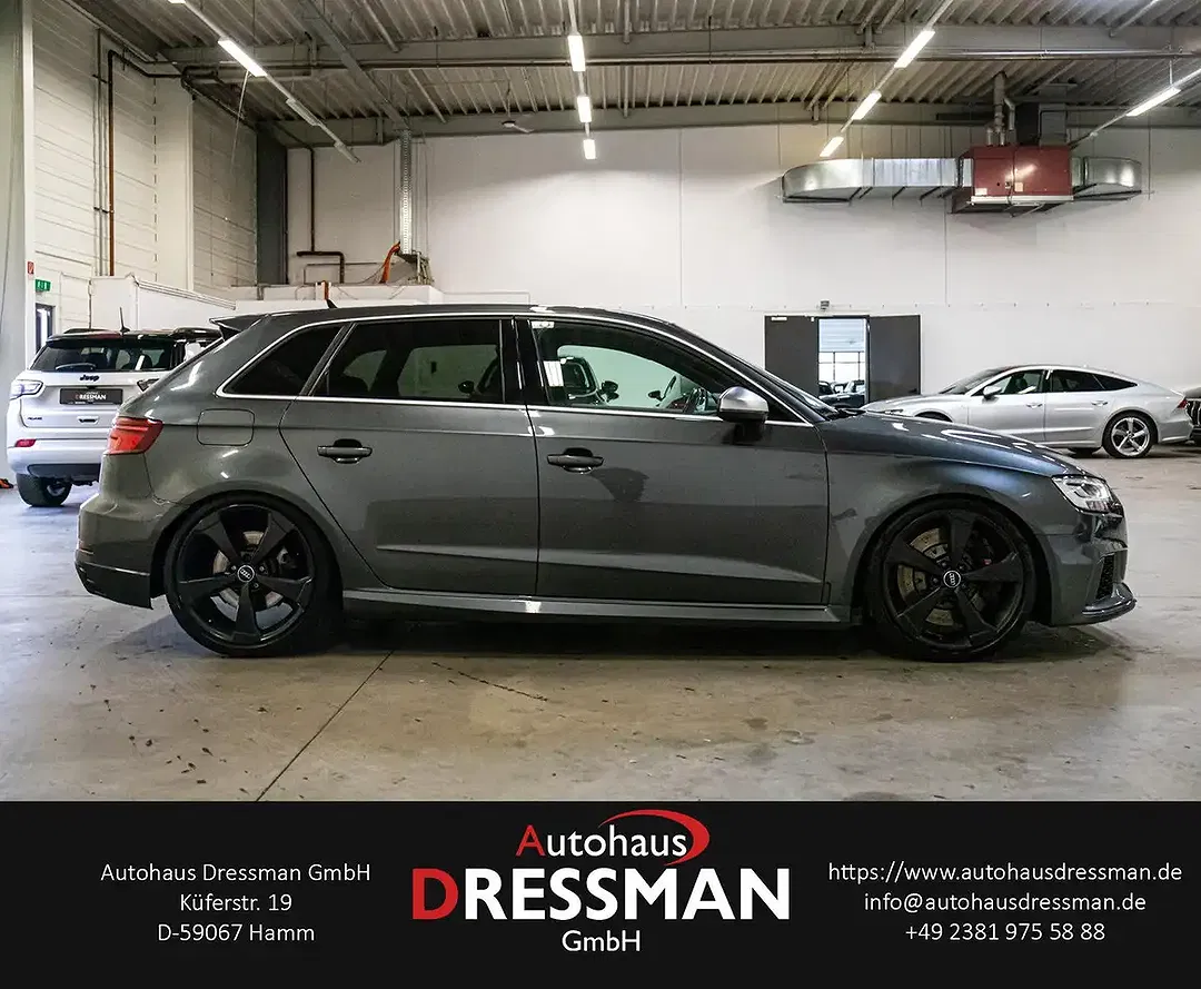 Audi RS3 - Thumbnail 4