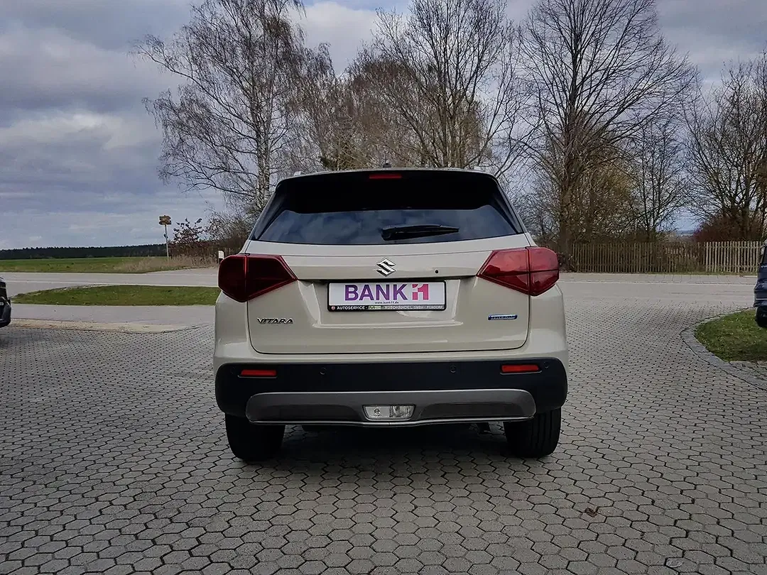 Suzuki Vitara - Thumbnail 4