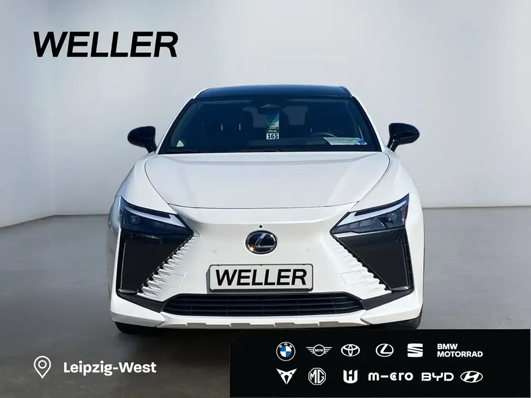 Lexus RZ - Thumbnail 2