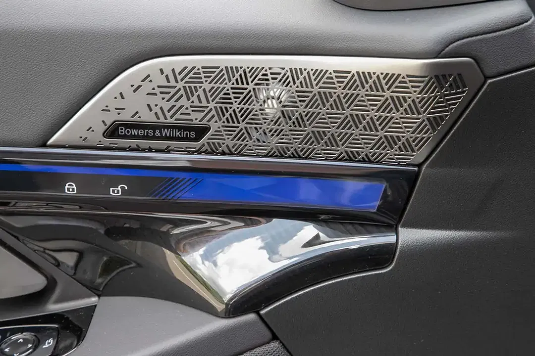 BMW M5 - Thumbnail 9