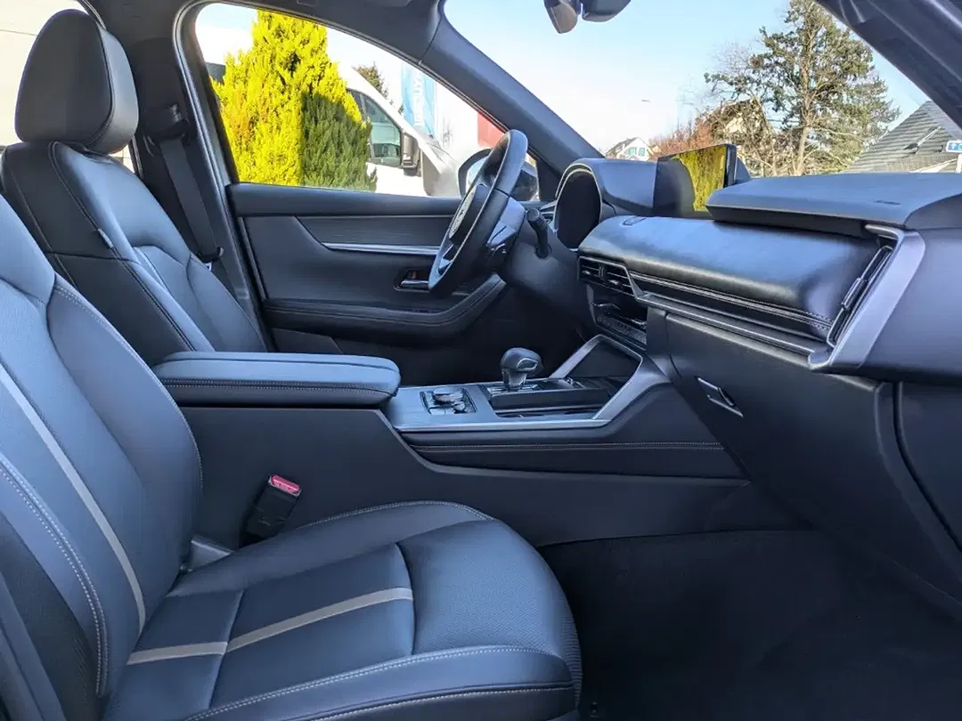 Mazda CX-60 - Thumbnail 5