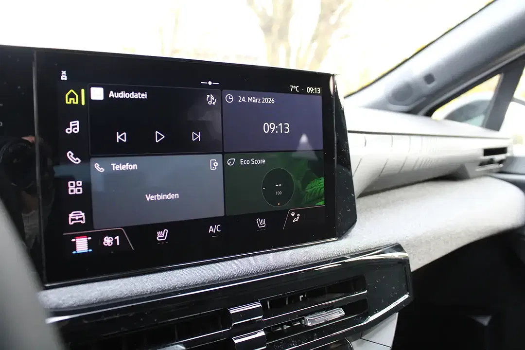 Renault Clio - Thumbnail 18
