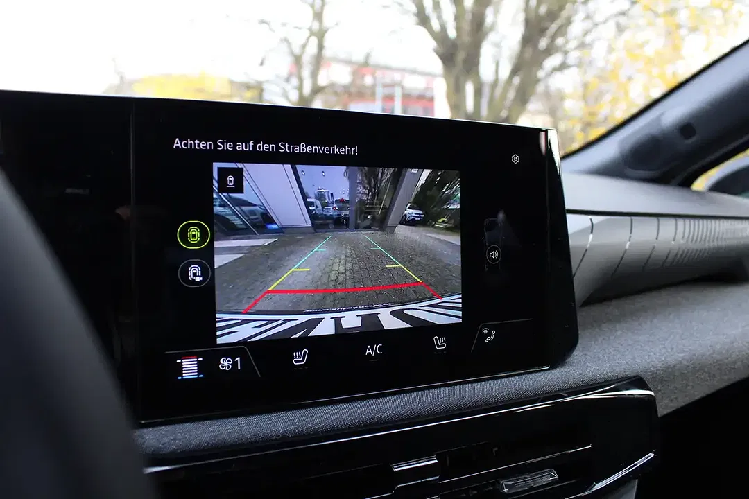 Renault Clio - Thumbnail 21
