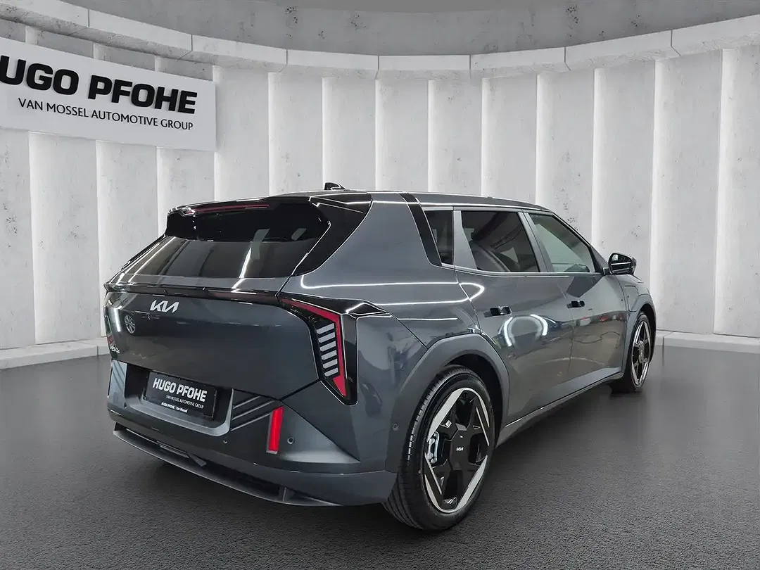 Kia EV4 - Thumbnail 5