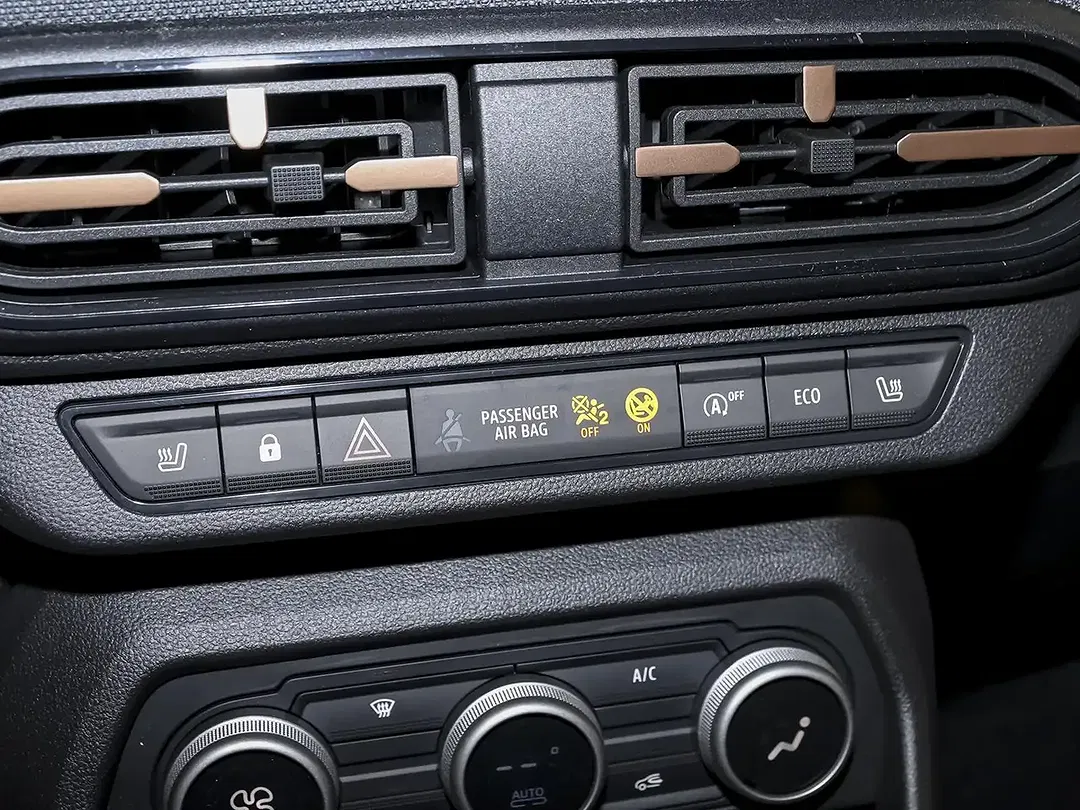Dacia Sandero - Thumbnail 14