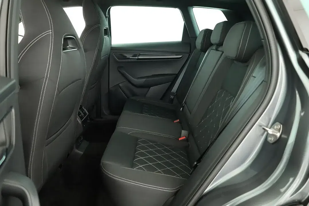 Skoda Karoq - Thumbnail 11