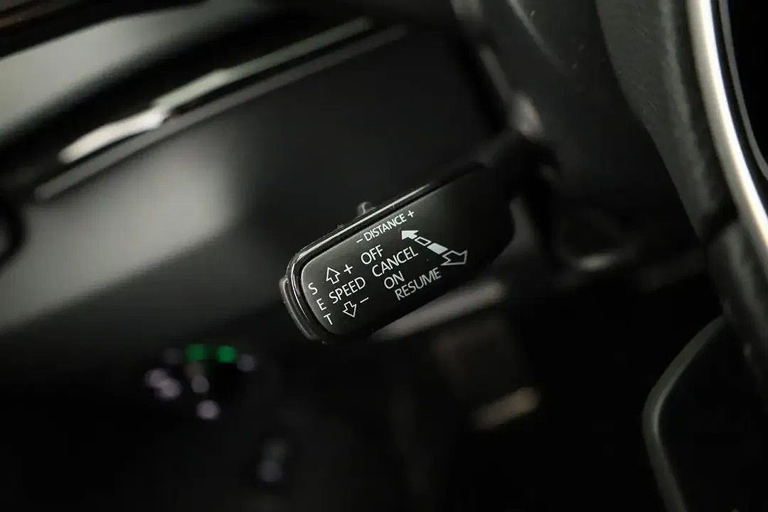 Skoda Karoq - Thumbnail 9