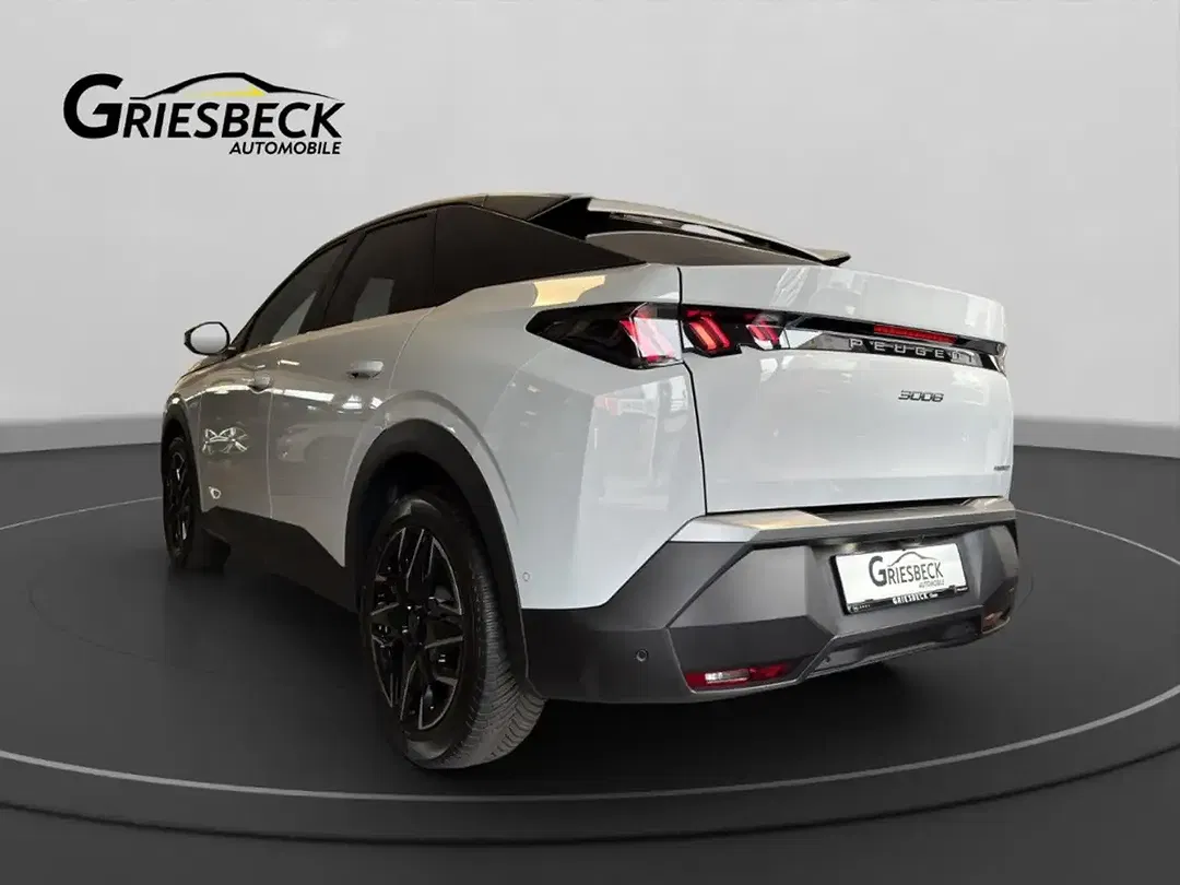 Peugeot 3008 - Thumbnail 2